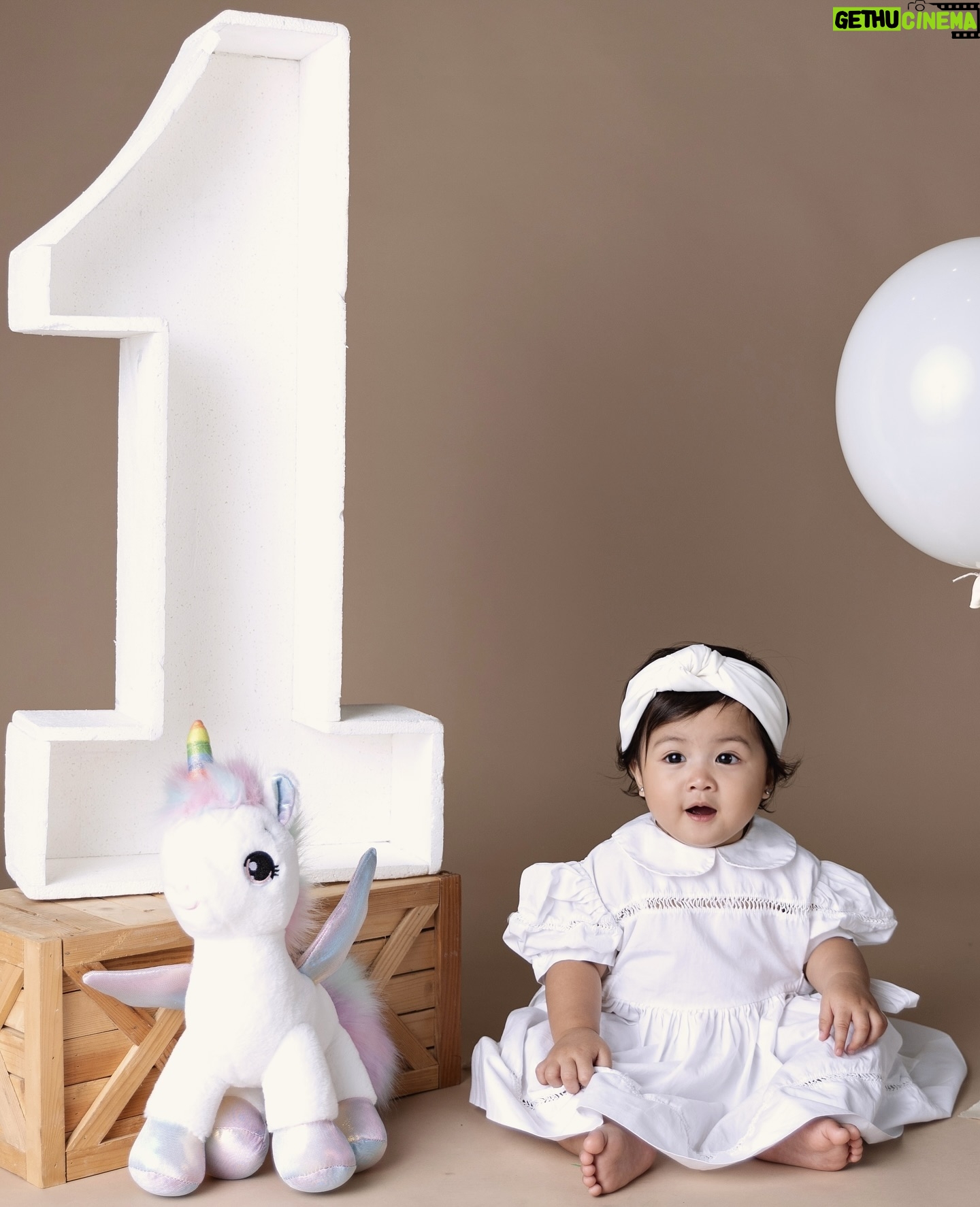 Alex Gonzaga - 328.1K Likes - Our BB girl is 1!!!! We love you Polly! You came to us last year when Tata and Ninong needed you the most kahit lagi ka nakasimangot sakin! 😂 Thank you for being my sunshine niece!!! ❤️