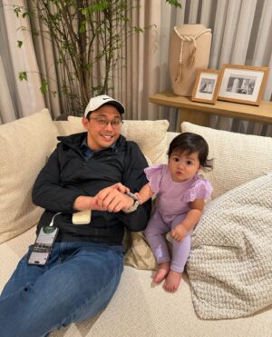 Alex Gonzaga Instagram - Our BB girl is 1!!!! We love you Polly! You came to us last year when Tata and Ninong needed you the most kahit lagi ka nakasimangot sakin! 😂 Thank you for being my sunshine niece!!! ❤️