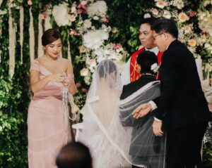 Alexa Ilacad Instagram - My heart swells for the both of you. 🤍 Congratulations, mga mahal!!! Hindi pira-piraso ang pagmamahal na meron kami para sainyo kundi buong-buo at maaasahan niyo kami palagi. May God continue to bless you both. 🤗

📷 @myiookamoto