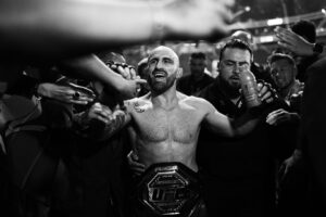 Alexander Volkanovski Instagram - 365 Days Ago | UFC 290