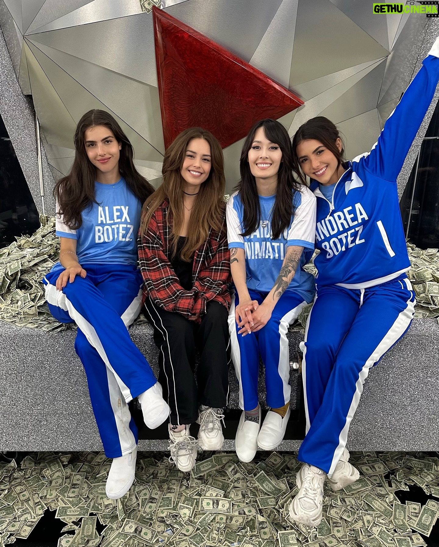 Alexandra Botez - 129.2K Likes - WE WERE IN A MR BEAST VIDEO!!!!!! donāt ask me which one of us survived šÆāāļøš¤Ø