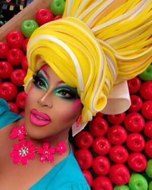 Alexis Mateo Instagram - This week I’m in the cover of @qvegasmedia with my sisters @theonlycocomontrese and @missjadejolie at @omegamartusa at @area15official celebrating #diversity with beautiful wigs by @wigcraft.vegas this was super fun.  Get your copy now!!! #lasvegas #dragqueen #meawolf #area15 #covergirl #model #cosplay
