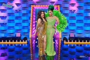 Alexis Mateo Instagram - Hoy conoceremos a las finalistas de la 2ª edición de @dragracees y es un honor estar como jueza invitada Al lado de este panel de lujo @analocking @javviercalvo @soyambrossi y @supremmedeluxe un sueno hecho realidad!
A las 20 horas en @ATRESplayer premium 🇪🇸 y en @wowpresentsplus 🌍