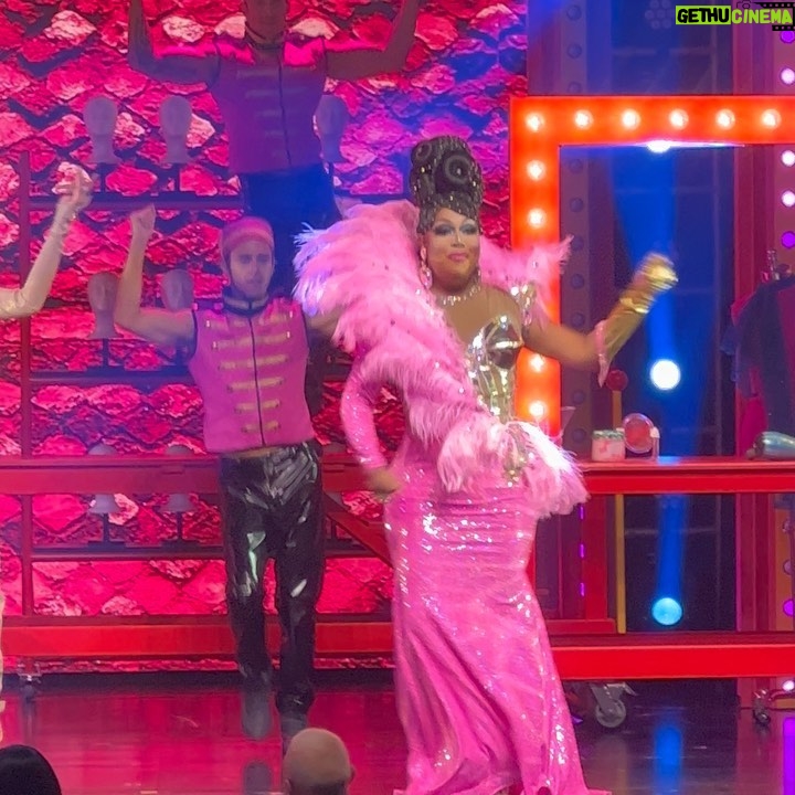 Alexis Mateo - 11.2K Likes - Don’t miss out @derrickbarry ending Pose in this clip 😂 I was really feeling it until that moment “ and Derrick don’t like you” come see us at #dragracevegas at @flamingovegas