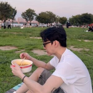 Alfred Sng Instagram - Hot hot summer ☀️