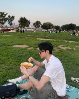 Alfred Sng Instagram - Hot hot summer ☀️