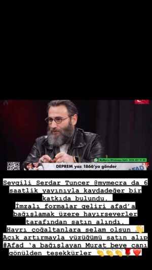 Ali Nuri Türkoğlu Instagram - Sevgili @serdar_tuncer @mymecra da hayli uzun yayınıyla kaydadeğer bir katkıya vesile oldu sağolsun varolsun, bu çok kıymetliydi. İmzalı formalar geliri afad’a bağışlanmak üzere hayırseverler tarafından satın alındı. 
Hayrı çoğaltanlara selam olsun 👋
Yine açık artırmayla yüzüğümü 10 BİN TL ‘ye satın alıp #Afad ‘a bağışlayan Mustafa Nas beye canı gönülden teşekkürler 🌹❤️ 🇹🇷
(Afad’a yapılan bu bağışın dekontunu hikayelerimde paylaştım) 
#YaralarımızıSarıyoruz
#BizBirlikteGüçlüyüz
#Afad #Deprem #Yardım #Kahramanmaraş #Elbistan #Hatay #Antakya #Adıyaman #Malatya #Türkiye 🇹🇷