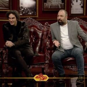 Ali Oji Instagram - .
مهمانان امشب «دورهمی» در ويژه برنامه عيد فطر 
ساعت ۲۱ برنامه باحالی شده
برنامه امشب «دورهمى» شنبه (٩٩/٣/٣ ) با حضور على اوجى و رضا يزدانى ساعت ٢١  از شبکه نسیم پخش خواهدشد.

بازپخش :
يكشنبه ١بامداد، ٧/٣٠صبح و ١٤