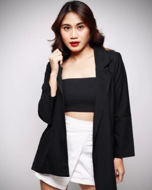 Alicia Chanzia Instagram - Intm ahh. kali aja bisa jadi Marella 😬