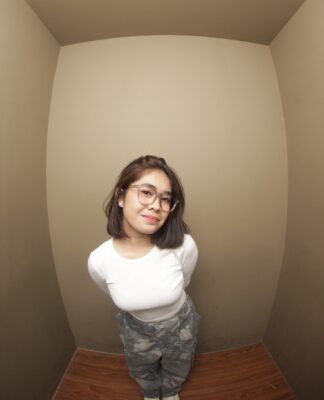 10 Iconic Instagram Photos of Alifa Lubis