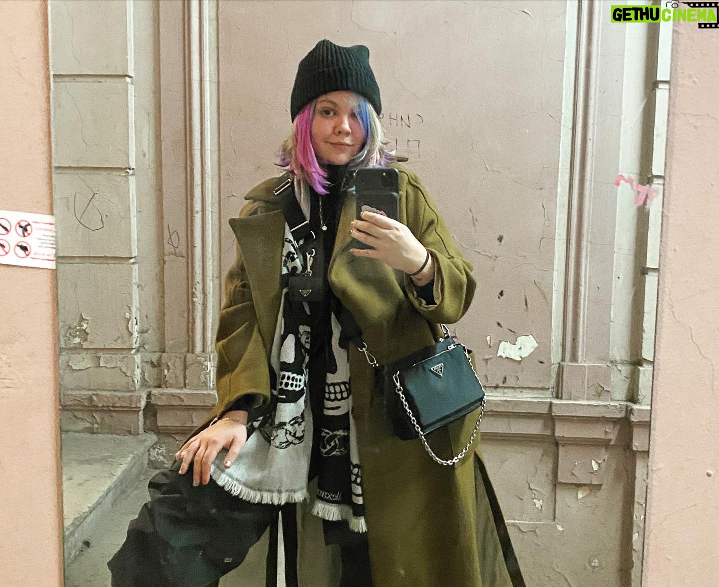 Alina Pyazok - 28.1K Likes - Happy Birthday to me. 🎂🎉🥳 немного прошлогодних фэйсов вам в ленточку 😁