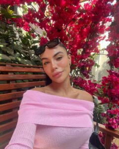 Actress Aline Mineiro HD Photos and Wallpapers August 2024