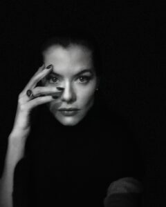 Actress Alinne Moraes HD Instagram Photos and Wallpapers August 2024