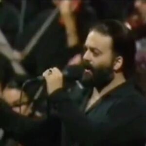 Alireza Assar Instagram - دستها را باز در شبهاى سرد
ها كنيد اى كودكان دوره گرد
مژدگانى اى خيابان خوابها
ميرسد ته مانده بشقابها!!!