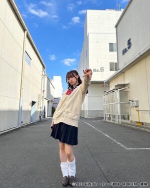 Alisa Sakamaki Instagram - ギャルラケシスのギャルピース✌︎✌︎

想像通りだった？？🥺笑

最後のショットはふざけてるただの坂巻です笑

#ラケシス #lachesis 
#坂巻有紗 #alisasakamaki 
#仮面ライダー #仮面ライダーガッチャード 
#kamenrider
