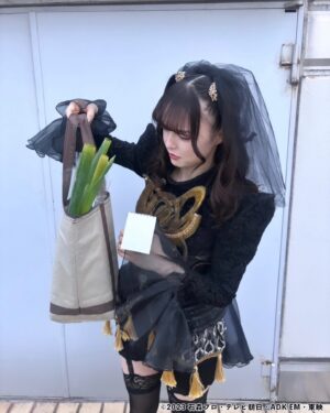 Alisa Sakamaki Instagram - 仮面ライダーガッチャード、本日の放送も観てくれてありがとうございます！！

ラケちゃん、初めてのおつかいでした☺️
エコバッグいっぱいのパクチーとおネギ、ガッチャですわ！！

#仮面ライダー 
#仮面ライダーガッチャード 
#ラケシス 
#kamenrider 
#lachesis 
#坂巻有紗