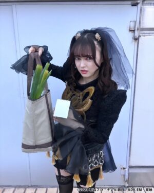 Alisa Sakamaki Instagram - 仮面ライダーガッチャード、本日の放送も観てくれてありがとうございます！！

ラケちゃん、初めてのおつかいでした☺️
エコバッグいっぱいのパクチーとおネギ、ガッチャですわ！！

#仮面ライダー 
#仮面ライダーガッチャード 
#ラケシス 
#kamenrider 
#lachesis 
#坂巻有紗