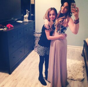 Alisan Porter Instagram - I’ve known you since I was 22. And now you’re 21. You have brought a richness to my life I could never explain. I admire you. I adore you. I can’t wait to celebrate you. Time is a thief but I am so blessed to have spent so many of life’s amazing moments with you by my side. I love you Cassonettie. You are a gem. A diamond. 💎 Happiest 21st Birthday 🥺🥴❤️‍🔥
