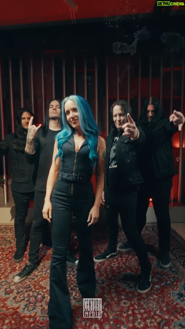 Alissa White-Gluz - 14K Likes - It's been one week since the release of our new track 𝑫𝑹𝑬𝑨𝑴 𝑺𝑻𝑬𝑨𝑳𝑬𝑹 & we're overwhelmed by your positive reactions - thank you so much! 🙌🏻
Plus, the official video is close to hitting 500k views, wow! Have you watched it yet? Hit the link in our bio and check it out now 🔥