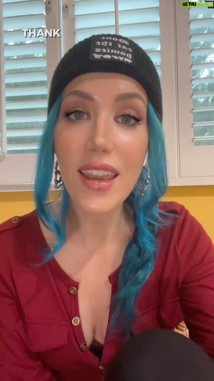 Alissa White-Gluz - 24.4K Likes - Happy new year, everyone! 🤘