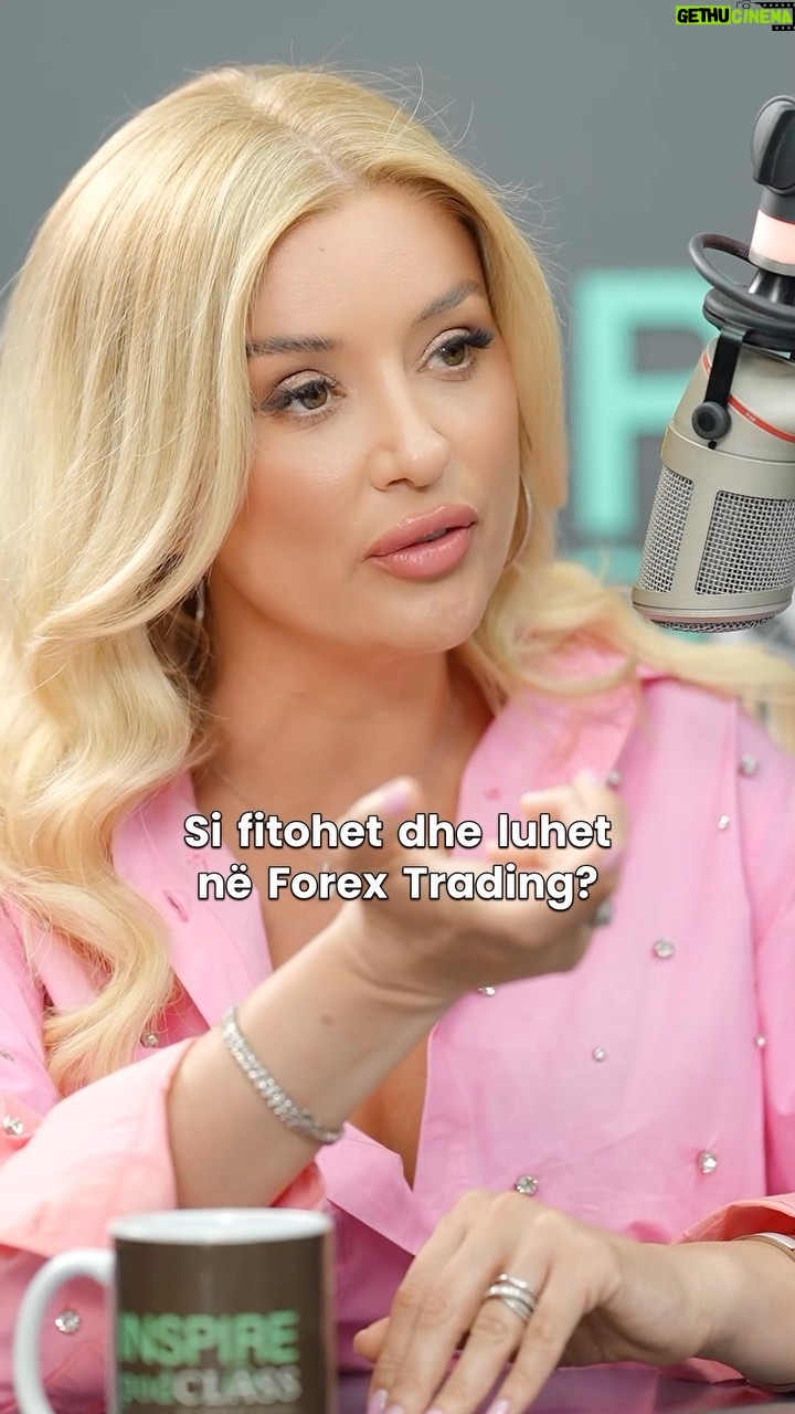 Alketa Vejsiu - 1K Likes - Si luhet dhe fitohet ne Forex Trading?
Flet eksperti i fushes @clydee.b themelues i @_marketnerd ne nje interviste shume interesante per gjuhen e re te Tregetise Online dhe per nje 32 vjecar qe arrin te fitoje edhe 50.000 euro ne muaj, dhe qe ka nisur te punoje qe 16 vjec!
Ndiq intervisten e plote ne Kanalin Class Media ne You Tube si dhe nje follow tek @podclass.alketavejsiu
Faleminderit Partnerit tone @unitedbankofalbania per mbeshtetjen ne kete platforme qe sjell ne vemendjen e publikut, njerez qe frymezojne!