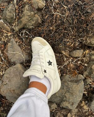 Alla Mikheeva Instagram - Сахалин в моем сердце 🤍
Самый атмосферный пост 🦀 ⛰️ 🌊 

P.s. А чем славится Ваш регион? Какими блюдами, местами?