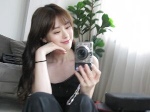 Ally Chiu Instagram - 🐣✨
有時候別用力過猛 剛好就好

一日 阿雪的ccd收工照&克難的航😆