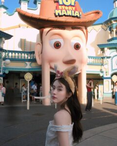 Actress Ally Chiu HD Instagram Photos and Wallpapers August 2024