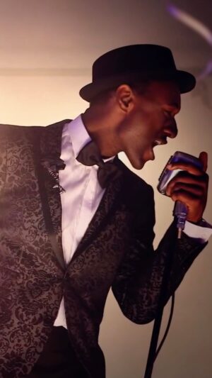 Aloe Blacc Instagram - Throwing it back to “Can You Do This?” from ‘Lift Your Spirit’ on its 10th anniversary! This track always brings the energy and good vibes. Thanks for dancing with me all these years! 🎶💃🕺 

Listen to the deluxe album now featuring bonus tracks! #LiftYourSpirit #10YearAnniversary #CanYouDoThis #AloeBlacc #FeelGoodMusic #Throwback