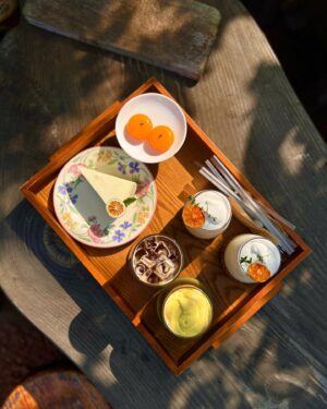 Alvin Zhou Instagram - Cafes in Korea are pure magic.