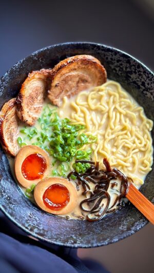 Alvin Zhou Instagram - “200-Hour Ramen” is now live on YouTube (: 🍜 

Ramen is a really comforting food to me, and I’ve always wanted to try making it from scratch. Big thank you to Genshin Impact for sponsoring this video as well. I’ve been playing the game for a while now, especially when cooking since it’s super relaxing to listen to the music while I have something simmering away.

My favorite in-game event of the year, Lantern Rite Festival, is also back! I always get excited to enjoy the fireworks, celebrations, rewards, music, stories, and reunite with so many friends in game. 

Happy chinese new year everyone (: 

#GenshinImpact #NewtoGenshin #MyGenshinFamily
@genshinimpact