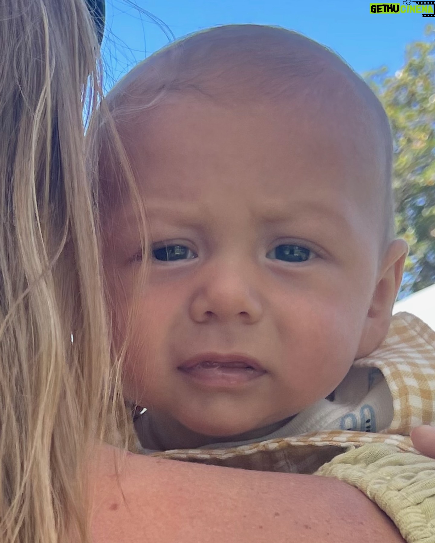 Aly Michalka - 22.9K Likes - To borrow a line from the new record…..
you’re my favorite face when I’m sad