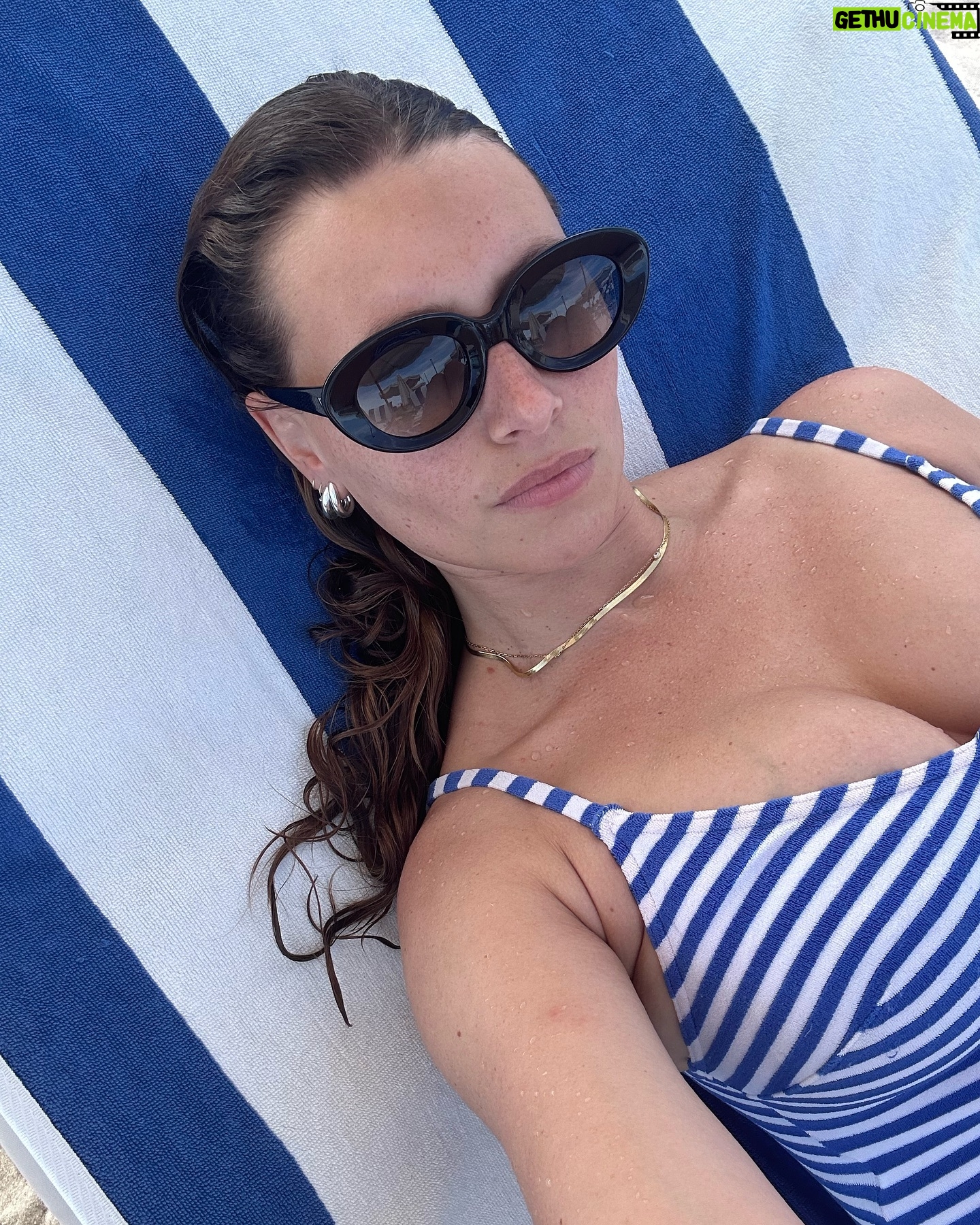 Aly Michalka - 10.1K Likes - OUT OF OFFICE………….for the summer