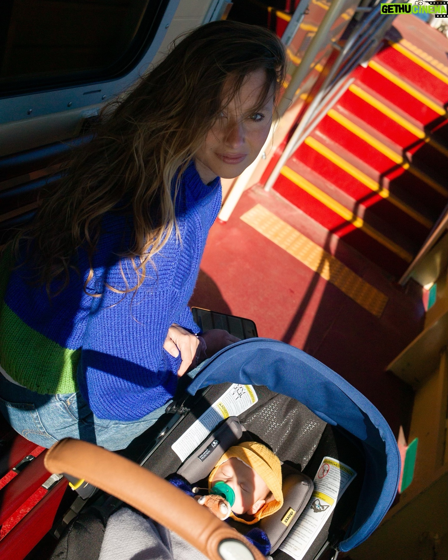 Aly Michalka - 9.5K Likes - Sunshine on the ferry with my two favorite boys! We love you Sydney, you’re such an extraordinary city! 🇦🇺 ☀️ 🛥️ 🐨 ……and yes me and Jack are wearing matching sweaters
📷 @auhasardspr