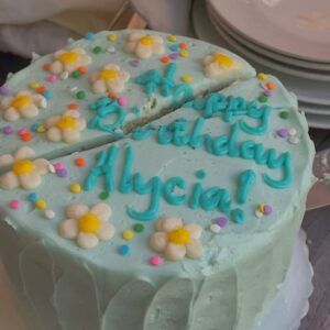Actress Alycia Debnam-Carey HD Instagram Photos and Wallpapers July 2024