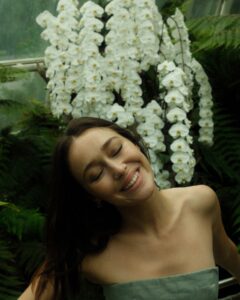 Actress Alycia Debnam-Carey HD Instagram Photos and Wallpapers July 2024