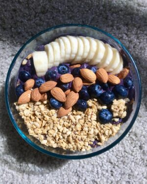 Alyson Stoner Instagram - Recommendations on Docs/Books for Food Systems Issues? Agriculture? Food Inequity? Sustainability? 🧠⬇️

🌱 I’ve been learning a lot about food systems in the recent months, and trying to adjust my role in growing, sharing, and eating locally grown foods, in becoming a wiser consumer, in considering community access and food equity, in adjusting my own diet to better nourish my system, and in taking action regarding environmental concerns. Unsurprisingly, it’s illuminating and altering every aspect of life from the inside-out and outside-in. 

If you have expertise and/or recommendations for deeper education and actions to take, please pool them for the community below. 👇🏻 

Note: the last two images in this carousel are from the documentary Omnivore, episodes “Banana” and “Salt.” It was illuminating to learn about the banana pandemic and just how much of our human history is tethered to salt. Curious to keep watching!