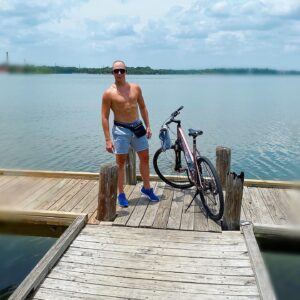 Alyssa Edwards Instagram - “Life Is Like Riding A Bicycle, 
To Stay Balanced You Must Keep Moving”..
So I’m A Ridin 🚲🌈 
#SummerVibes #BicycleLady #WhereIsMyBlouse