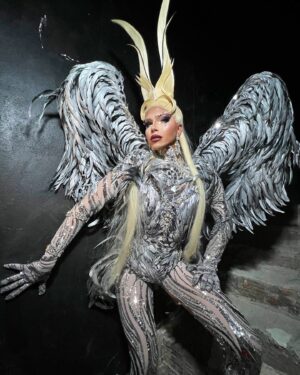 Alyssa Hunter Instagram - I am Good, but not an Angel.🪽🥀 

Serving my Exotic Angel-Demon Look for my show at @kweensklub.😈🪽

Thank You Puerto Rico for all your love. We Had a Blast Receiving for the first time from @dragraceholland The Queen @missenvyperu, Love You Sister, Puerto Rico Loves You.❤️✨

Corset/Wings: @raulredaggio 
Catsuit: @flowers_nahara 
Horns Wig: @luova.wigs 
Photos: @moralesjatniel 

#Evil #Angel #Wings #Performance #puertorico #rupaulsDragRace #dragrace #Fantasy #creaturedesign #featherart @allanwalker_