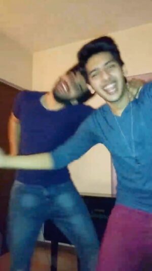 Amaal Mallik Instagram - Happy birthday @amaal_mallik you have no idea how much you mean to me, love you till the end ♾️❤️

when are we dancing like this again? 🤣