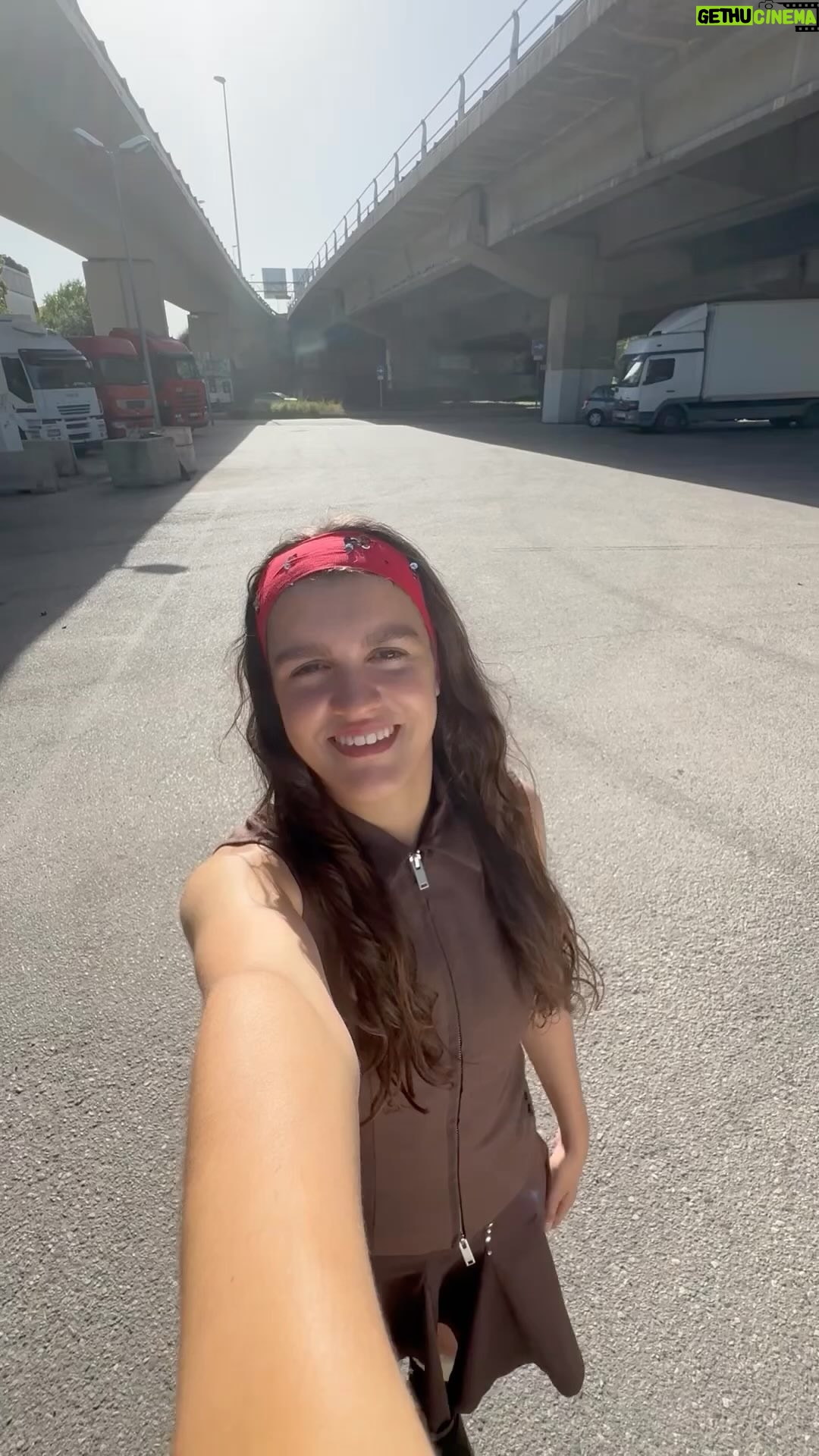 Amaia Romero - 123.9K Likes - comunicado importante🙂↕️🫦