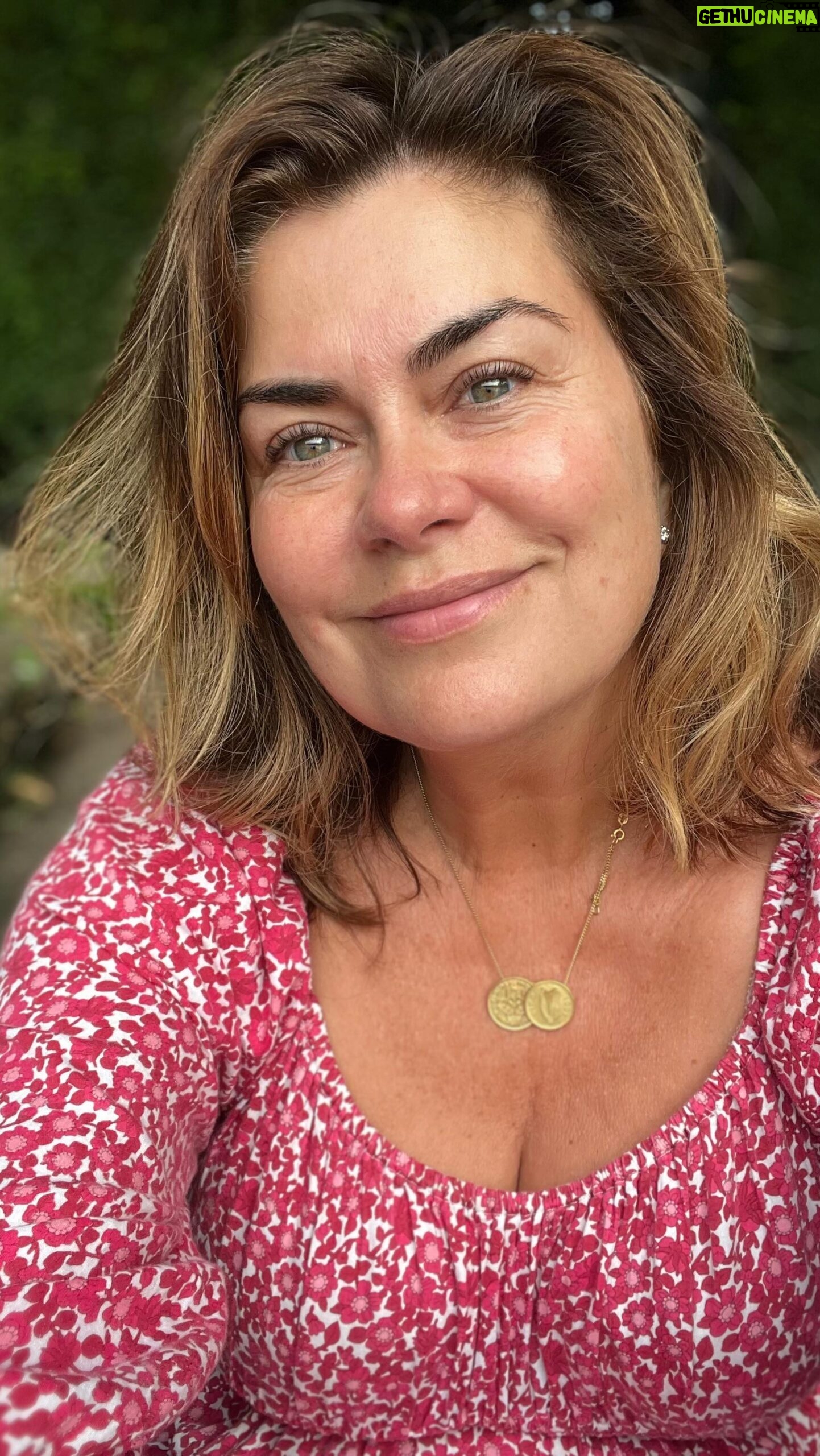 Amanda Lamb - 3.1K Likes - Morning waffle before we fly…..