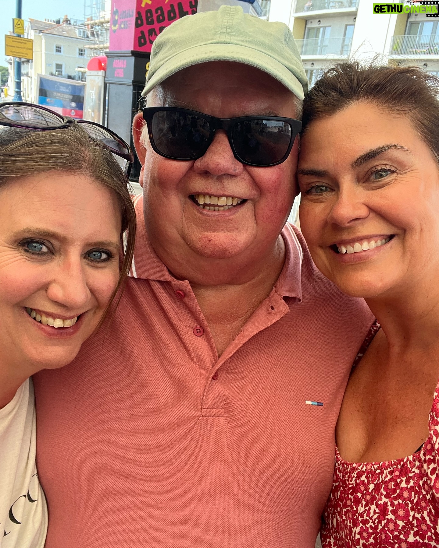 Amanda Lamb - 4.8K Likes - Just the best day in the Motherland with my gorgeous Dad and my beautiful sister and the extended brood.. arcade, candy floss, Southsea pier and a swim in the sea until we all legged it when we saw a jellyfish.. behind my shoulder in the last picture used to be a night club called 5th Avenue where I had my first snog with a boy called Rob Linnell during the erection section at the end of the evening when all the slow dances came on.. Simply Red’s Holding back the Years… I wonder where he is now? Rob that is not Hucknall, he’s probably in St Tropez or the likes… who and where was your first kiss?