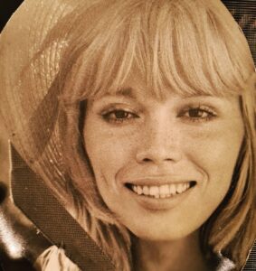 Actress Amanda Lear HD Instagram Photos and Wallpapers July 2024