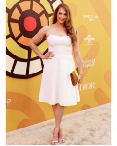 Actress Amanda Righetti HD Instagram Photos and Wallpapers August 2024