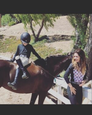 Amelia Heinle Instagram - My angels! #pixie #welshponies #YR