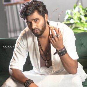 Amir Instagram - Costumes @pavani9_reddy 🥰🥰🥰🥰🥰🥰🥰 
 
Shoot curator &Stylist @nirmala__fashion_stylist

Location sponsor @btsbistro

Video @mramvigneshphotography

Makeup Arist @laavie_makeover 

Accessories @mobi_cit @girish1136