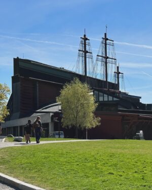 Amos Heller Instagram - Sweden you were unforgettable. 

My first time on your lovely soil and I hope it isn’t the last. It’s fun to come to a place with so little knowledge and just be blown away by the beauty, the weather, and the history. The Vasa was all we could talk about. 

Thanks for coming to our first Swedish shows and leaving a lasting, resonating impression!

Skol!

(Last 📷: @mattbillingslea )