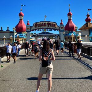 Amy Corbett Instagram - Best. Day. EVER!!! 😁😁😁
Was all smiles visiting Disneyland in California last week…so much so that I didn’t take nearly enough pics!!! Too busy running from ride to ride. I think Guardians of the Galaxy was my fave…but it’s a tough call. Which is your fave?
I love the vibe, the rides and the magic on the faces of kids big and small!!! And the attention to detail is incredible - I love noticing new details every visit ♥️

#disneyland #disney #la #california #minnie #minniemouse #vacay #holiday #dreamday #fun #play #dots #youdecide