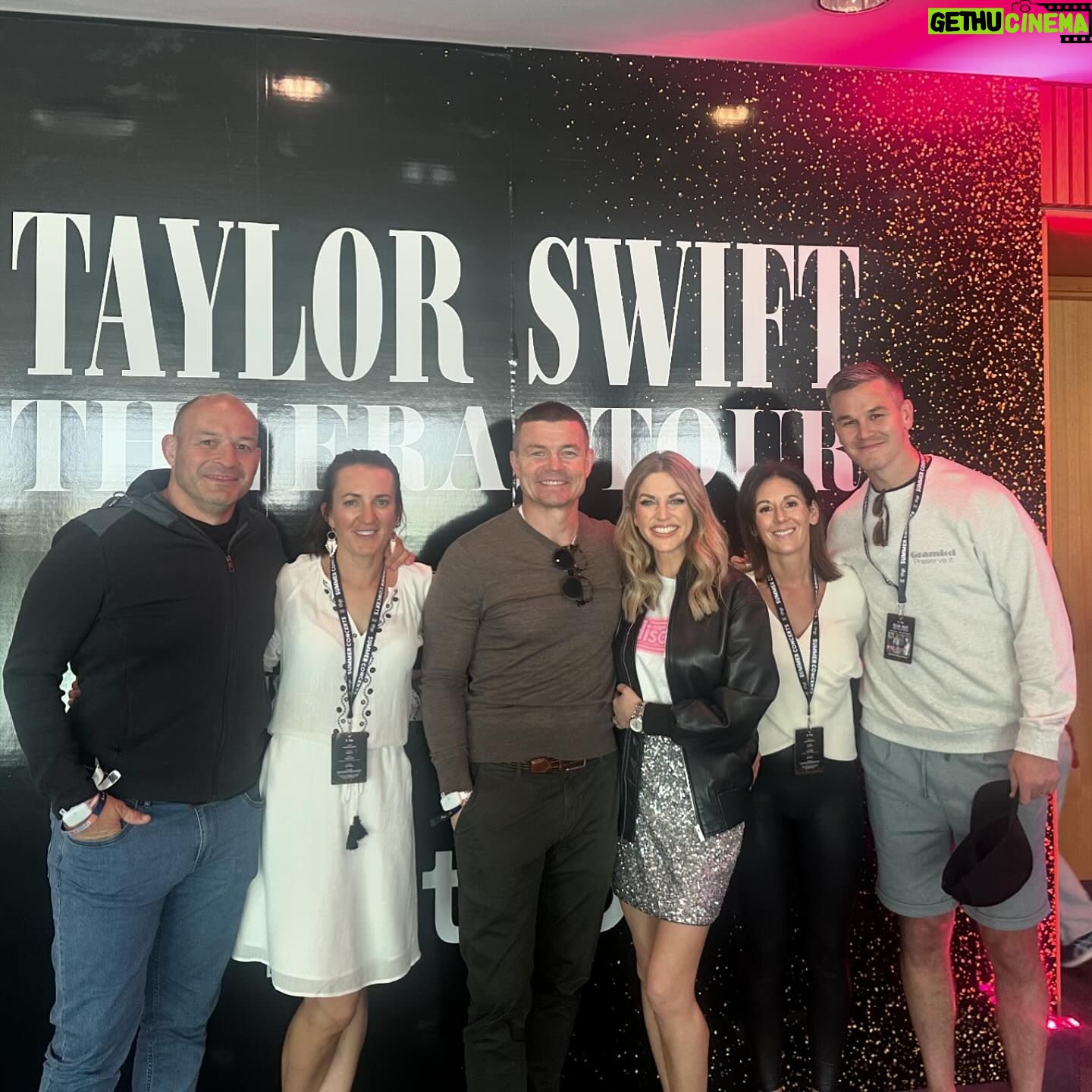 Amy Huberman - 29.7K Likes - They used to be Swift enough in the Aviva themselves says you 🏃🏼♂️ 🏉
Okay does anyone else upon hearing ‘Era Tour’ go on to say “Era listen, she’s fierce good at the oul concerts all the same” in their own head?
Era listen maybe just me so.